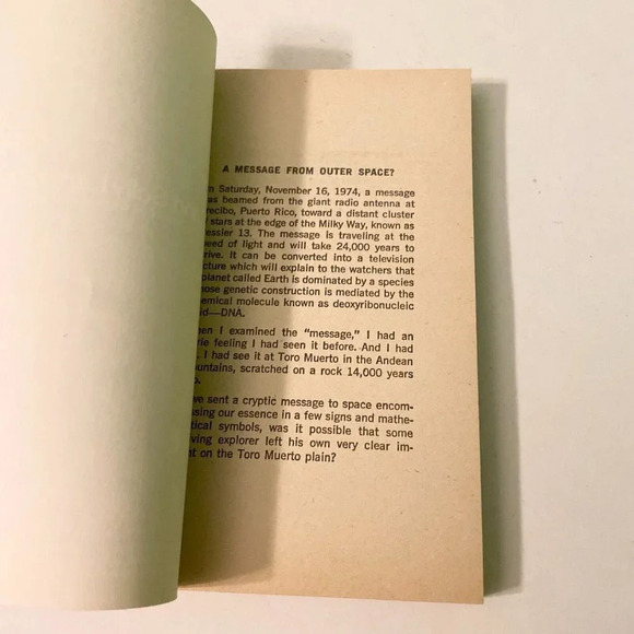 Vintage 1975 The Outer Space Connection by Alan and  Sally Landsburg Paperback - Picture 6 of 16